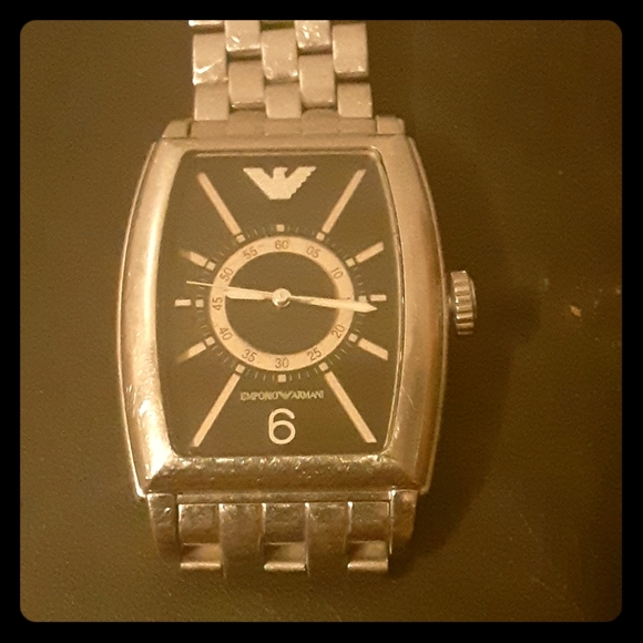 ARMANI Watch - Picture 1 of 3